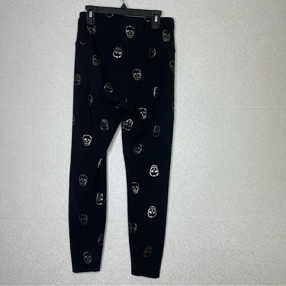 Nanette Lepore Metallic Silver Sugar Skull Leggings - Picture 3 of 3